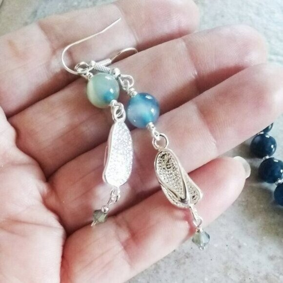 Ombre Sea Blue! Matched Bracelet + Earring Set! Silver Flip Flops & Blue Agates! - Picture 8 of 10